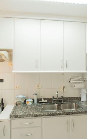 Apartamento à venda com 46m², 1 quarto e 1 vaga Apartamento à venda com 46m², 1 quarto e 1 vagaCozinha