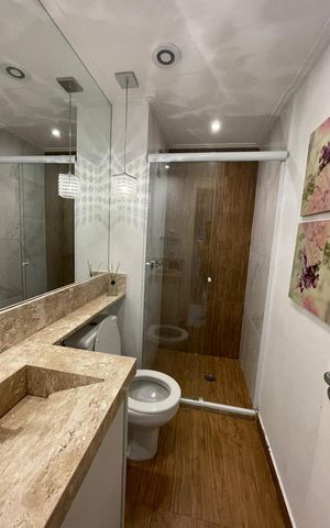 Apartamento à venda com 55m², 2 quartos e 1 vaga Apartamento à venda com 55m², 2 quartos e 1 vagaBanheiro