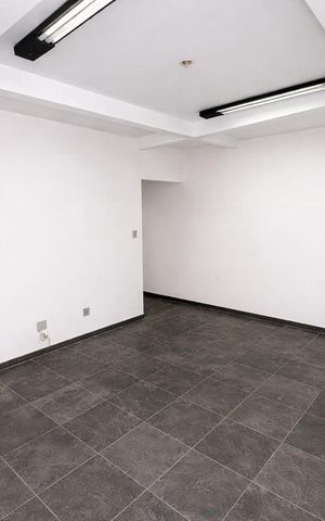 Casa para alugar com 325m², 3 quartos e 2 vagas Casa para alugar com 325m², 3 quartos e 2 vagasSala