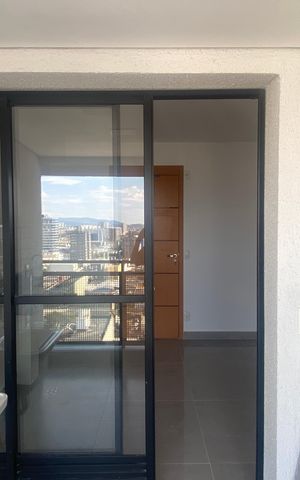 Apartamento à venda com 38m², 2 quartos e 1 vaga Apartamento à venda com 38m², 2 quartos e 1 vaga Área de Serviço