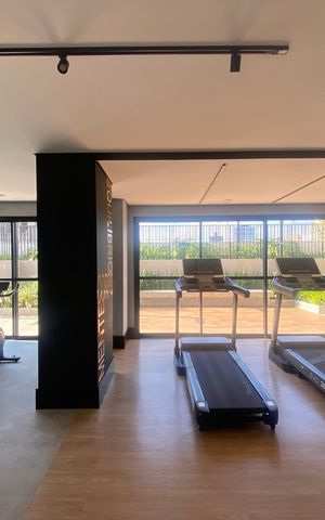 Apartamento à venda com 38m², 2 quartos e 1 vaga Apartamento à venda com 38m², 2 quartos e 1 vagaÁrea comum - Academia