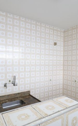 Apartamento à venda com 63m², 2 quartos e sem vagaCozinha e Área de Serviço
