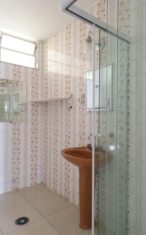 Apartamento à venda com 63m², 2 quartos e sem vagaBanheiro 