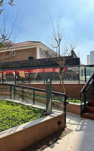 Apartamento à venda com 87m², 1 quarto e 2 vagas Apartamento à venda com 87m², 1 quarto e 2 vagasÁrea externa