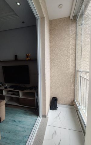 Apartamento à venda com 50m², 2 quartos e 1 vaga Apartamento à venda com 50m², 2 quartos e 1 vagaVaranda