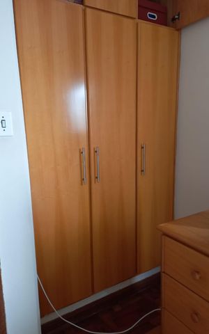 Casa à venda com 180m², 3 quartos e 2 vagas Casa à venda com 180m², 3 quartos e 2 vagasQuarto
