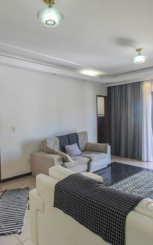 Casa para alugar com 355m², 4 quartos e 2 vagas Casa para alugar com 355m², 4 quartos e 2 vagasSala