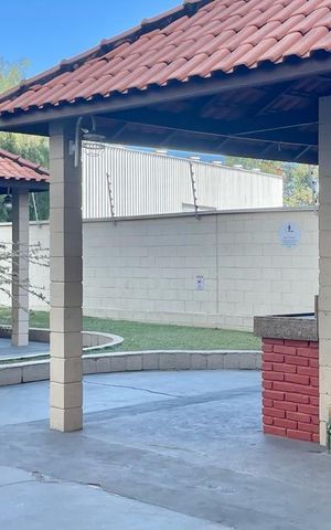 Apartamento à venda com 45m², 2 quartos e 1 vaga Apartamento à venda com 45m², 2 quartos e 1 vagaÁrea comum - Churrasqueira