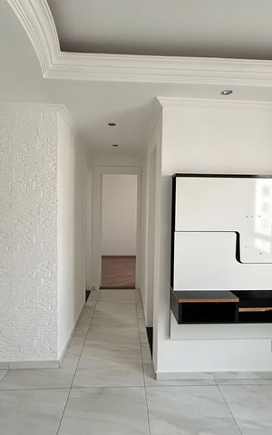 Apartamento à venda com 45m², 2 quartos e 1 vaga Apartamento à venda com 45m², 2 quartos e 1 vagaSala