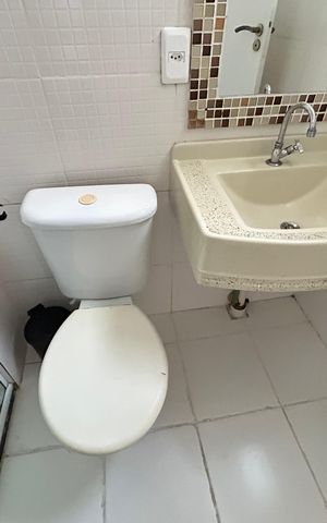 Apartamento à venda com 45m², 2 quartos e 1 vaga Apartamento à venda com 45m², 2 quartos e 1 vagaBanheiro