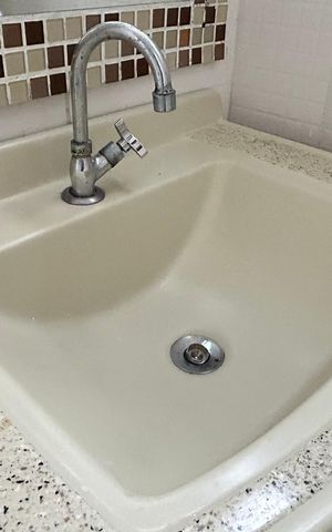 Apartamento à venda com 45m², 2 quartos e 1 vaga Apartamento à venda com 45m², 2 quartos e 1 vagaBanheiro