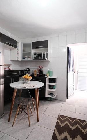 Casa para alugar com 125m², 3 quartos e 2 vagasCozinha