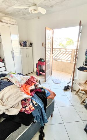 Casa à venda com 230m², 5 quartos e 3 vagas Casa à venda com 230m², 5 quartos e 3 vagasQuarto 5