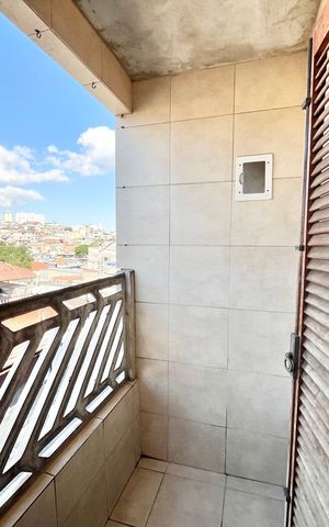 Casa à venda com 230m², 5 quartos e 3 vagas Casa à venda com 230m², 5 quartos e 3 vagasVaranda Quarto 5