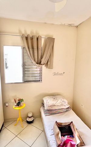 Casa à venda com 230m², 5 quartos e 3 vagas Casa à venda com 230m², 5 quartos e 3 vagasQuarto 4