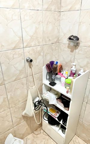 Casa à venda com 230m², 5 quartos e 3 vagas Casa à venda com 230m², 5 quartos e 3 vagasBanheiro 2