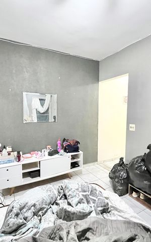 Casa à venda com 230m², 5 quartos e 3 vagas Casa à venda com 230m², 5 quartos e 3 vagasQuarto 1