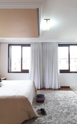 Casa à venda com 320m², 4 quartos e 6 vagas
