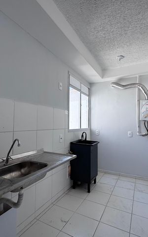Apartamento à venda com 43m², 2 quartos e 1 vaga Apartamento à venda com 43m², 2 quartos e 1 vagaCozinha e Área de Serviço