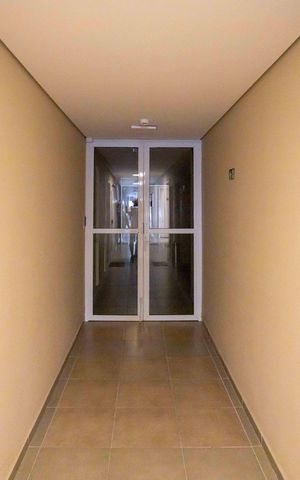 Apartamento para alugar com 75m², 2 quartos e 1 vagaHall de entrada