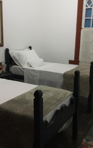 Casa para alugar com 687m², 5 quartos e 6 vagas Casa para alugar com 687m², 5 quartos e 6 vagasQuarto 3
