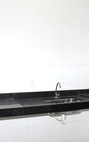 Casa à venda com 180m², 2 quartos e 2 vagasCozinha