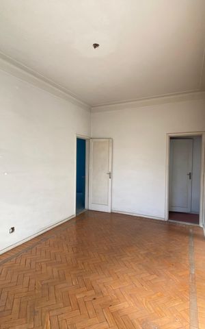 Apartamento à venda com 70m², 2 quartos e sem vagaSala