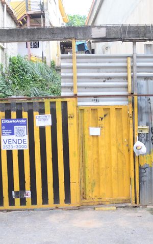 Casa para alugar com 180m², 2 quartos e 1 vagaFachada