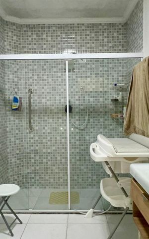 Apartamento à venda com 145m², 3 quartos e 1 vagaBanheiro da Suíte