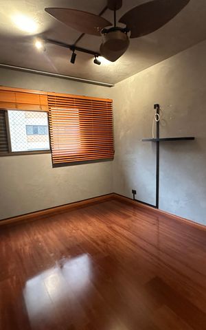 Apartamento para alugar com 300m², 4 quartos e 3 vagas Apartamento para alugar com 300m², 4 quartos e 3 vagasQuarto 1