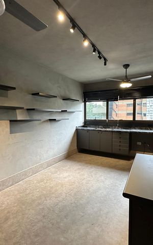 Apartamento para alugar com 300m², 4 quartos e 3 vagas Apartamento para alugar com 300m², 4 quartos e 3 vagasCozinha