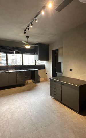 Apartamento para alugar com 300m², 4 quartos e 3 vagas Apartamento para alugar com 300m², 4 quartos e 3 vagasCozinha