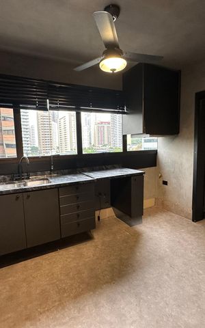 Apartamento para alugar com 300m², 4 quartos e 3 vagas Apartamento para alugar com 300m², 4 quartos e 3 vagasCozinha