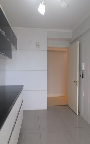 Apartamento à venda com 110m², 3 quartos e 2 vagasCozinha