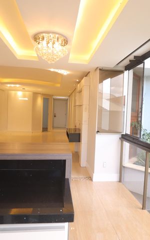 Apartamento à venda com 110m², 3 quartos e 2 vagasSala