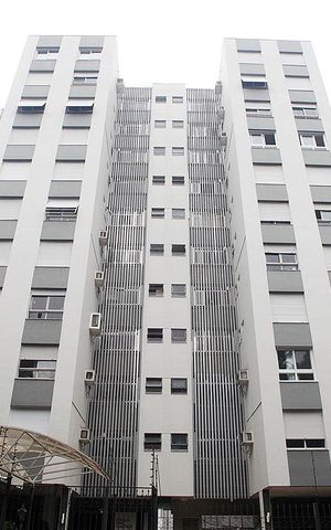 Apartamento à venda com 100m², 2 quartos e 1 vagaFachada