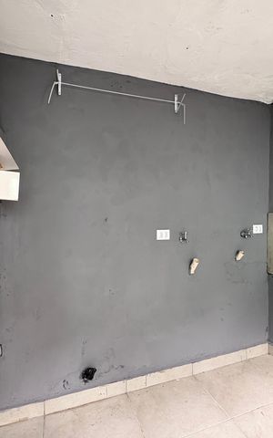 Casa à venda com 273m², 3 quartos e 5 vagas Casa à venda com 273m², 3 quartos e 5 vagasÁrea de Serviço