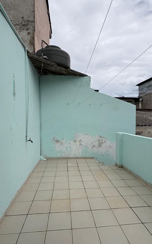Casa à venda com 273m², 3 quartos e 5 vagas Casa à venda com 273m², 3 quartos e 5 vagasQuintal