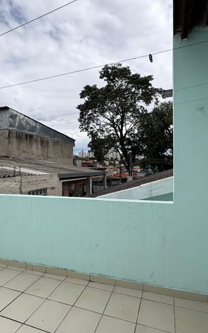 Casa à venda com 273m², 3 quartos e 5 vagas Casa à venda com 273m², 3 quartos e 5 vagasQuintal