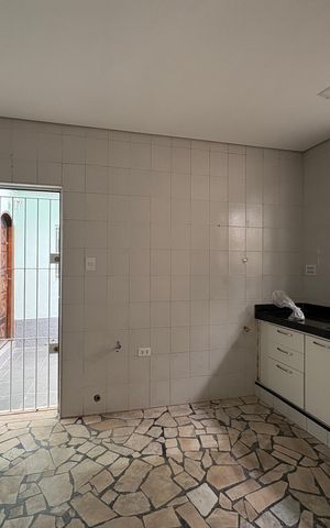 Casa à venda com 273m², 3 quartos e 5 vagas Casa à venda com 273m², 3 quartos e 5 vagasCozinha