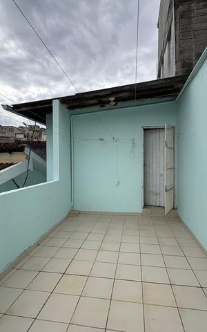 Casa à venda com 273m², 3 quartos e 5 vagas Casa à venda com 273m², 3 quartos e 5 vagasQuintal