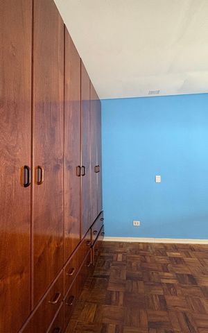 Casa à venda com 273m², 3 quartos e 5 vagas Casa à venda com 273m², 3 quartos e 5 vagasQuarto 1