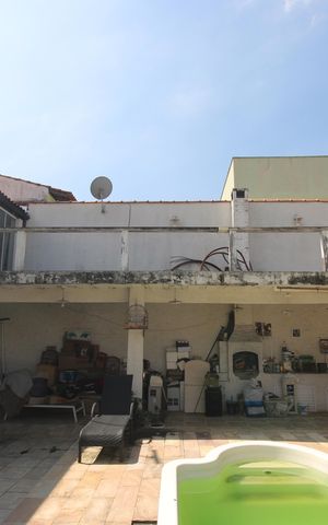 Casa à venda com 380m², 3 quartos e 3 vagasQuintal - Edícula
