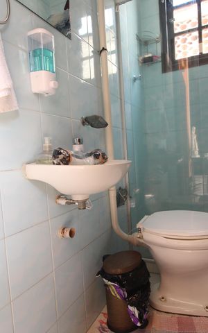 Casa à venda com 380m², 3 quartos e 3 vagasQuintal - Banheiro