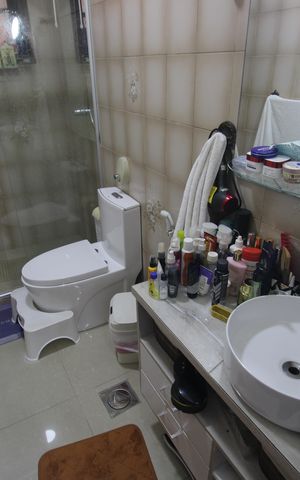 Casa à venda com 380m², 3 quartos e 3 vagasBanheiro social