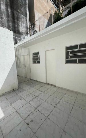 Casa à venda com 185m², 1 quarto e 3 vagas