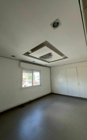 Casa à venda com 185m², 1 quarto e 3 vagas