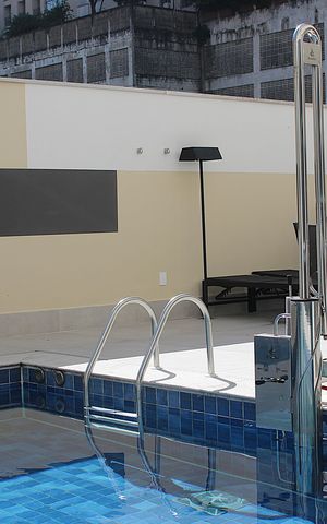 Studio para alugar com 27m², 1 quarto e sem vagaPiscina