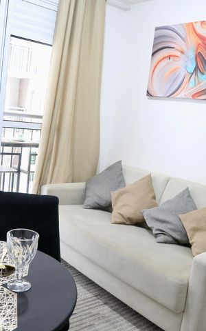 Studio para alugar com 28m², 1 quarto e sem vaga Studio para alugar com 28m², 1 quarto e sem vagaSala