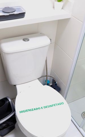 Studio para alugar com 28m², 1 quarto e sem vaga Studio para alugar com 28m², 1 quarto e sem vagaBanheiro